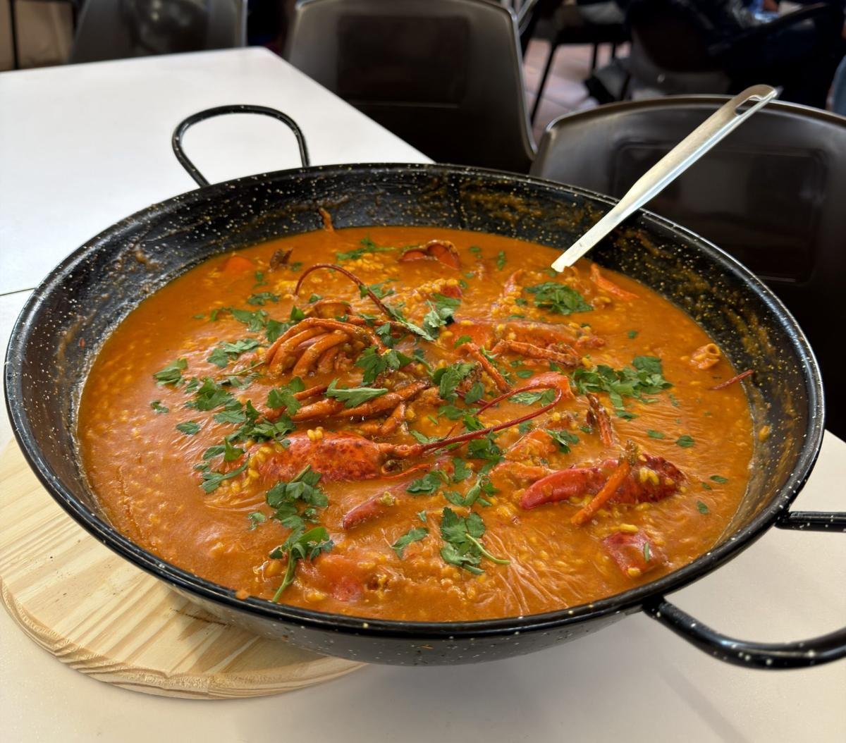 Arroz caldoso con bogavante en La Paloma, bar restaurante en Alcorcón